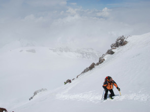 Al filo de lo imposible: Esquí de travesía y escalada en Georgia