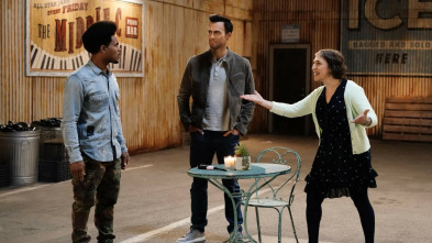 Imagen de Call Me Kat (T1): Ep.9 Primera cita - 3