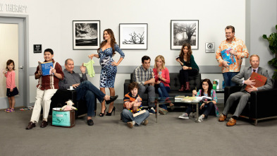 Modern Family (T4): Ep.1 Criando un bebé