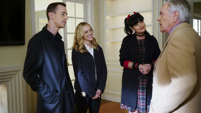 Imagen de Navy:... (T14): Ep.23 Algo azul - 3