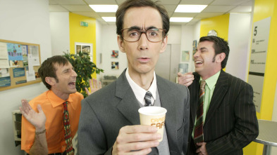 Imagen de Camera Café (T1): Ep.57 Una apuesta estúpida - Vudú - Pedalear - Radio empresarial - El circo - 3