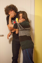 Imagen de La que se avecina (T8): Ep.99 Un amor de instituto, un burro sin zanahoria y una profanación de capilla - 2