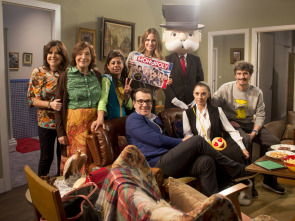 Imagen de La que se avecina (T10): Ep.140 Un chochete pasajero, una lesbiana con mochila y el padre piruelas - 1