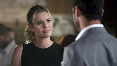 Imagen de The Librarians (T2): Ep.1 The Librarians y el libro ahogado - 5