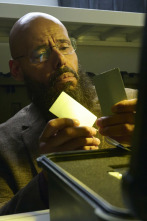 Imagen de SurrealEstate (T3): Ep.10 El elefante en la habitación - 3