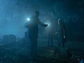 Imagen de Evil (T4): Ep.5 Cómo pilotar un avión - 2