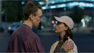 Imagen de Codename: Annika (T1): Ep.6 Chiaroscuro - 5