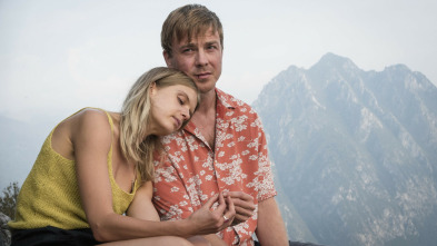 Imagen de Funeral for a Dog (T1): Ep.2 Paradiso - 5