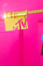 Imagen de MTV Cribs... (T2): Miz y Maryse Mizanin y The Sharp Twins - 4