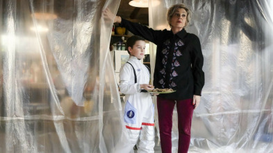 Imagen de El joven Sheldon (T1): Ep.13 Un estornudo, un castigo y Sissy Spacek - 4