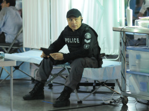 Imagen de Flashpoint (T5): Ep.13 Mantener la paz (segunda parte) - 1
