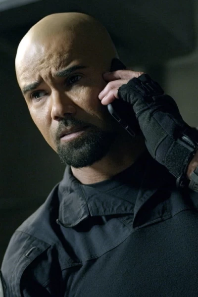 S.W.A.T.: Los Hombres de Harrelson. T(T2). S.W.A.T.: Los... (T2): Ep.21 Día fatídico