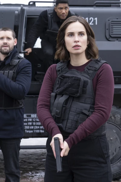 FBI: Internacional. T(T1). FBI: Internacional (T1): Ep.10 Cerca del sol