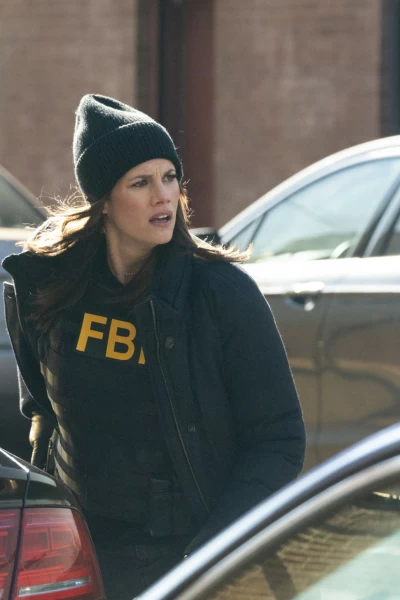FBI. T(T5). FBI (T5): Ep.19 Hermandad