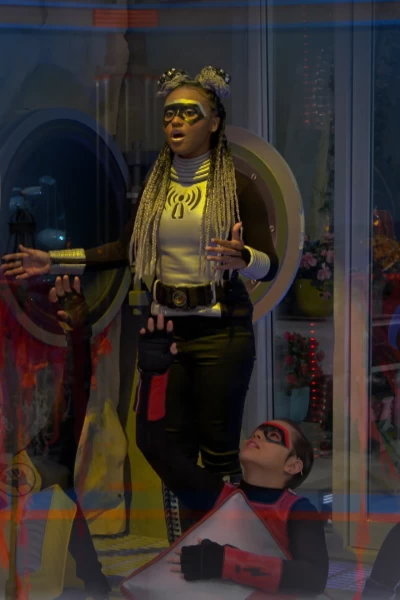 Equipo Danger. T(T3). Equipo Danger (T3): Ep.5 Miles Vende Su Alma