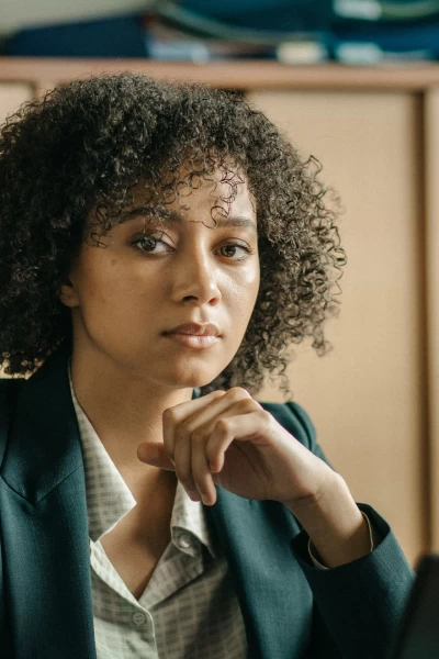 Profesor T. T(T3). Profesor T (T3): Ep.1 Heredero al trono