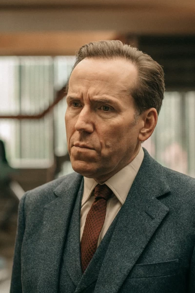 Profesor T. T(T3). Profesor T (T3): Ep.5 La conferencia