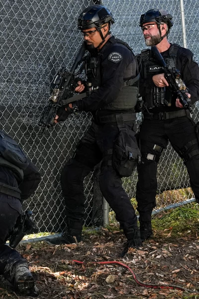 S.W.A.T.: Los Hombres de Harrelson. T(T7). S.W.A.T.:  Los... (T7): Ep.8 Hombre de familia