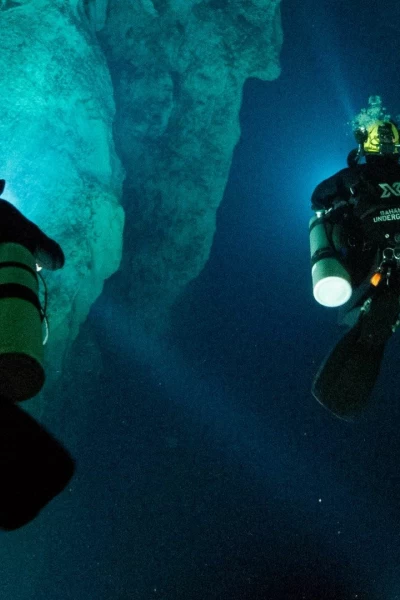 Nuestro planeta (One Strange Rock). Nuestro planeta (One...: Génesis