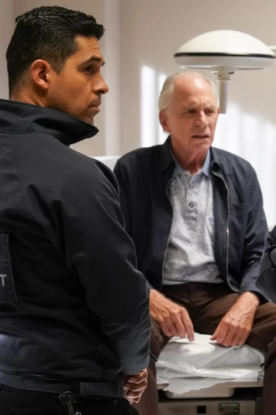 Navy:  Investigación Criminal (22). T(T22). Navy:... (T22): Ep.5 Navy: Investigación Criminal (22): Ep 2205