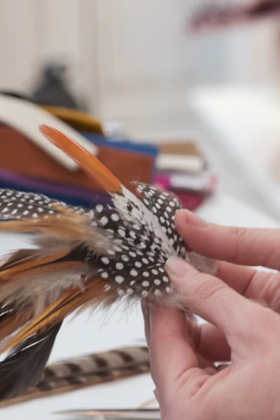 Hunter Style. T(T4). Hunter Style (T4): Con mucha pluma