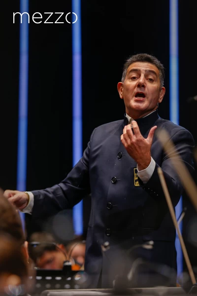 Orquesta Sinfónica Juvenil de Ereván Eduard Topchjan : Schubert Tchaikovsky