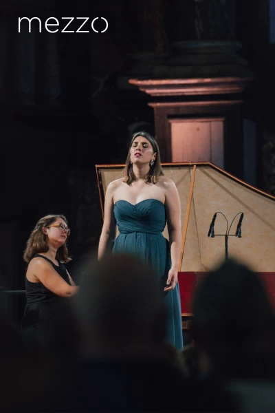 Gwendoline Blondeel Cappella Mediterranea: cantos del cielo y la tierra