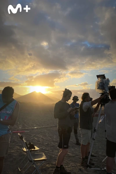 Extras de Caminando entre dinosaurios. Extras de Caminando...: Un misterio gigante