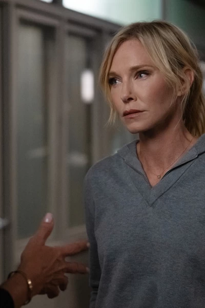 Ley y Orden: Unidad de víctimas especiales. T(T27). Ley y Orden:... (T27): Ep.4 Ciberanzuelo