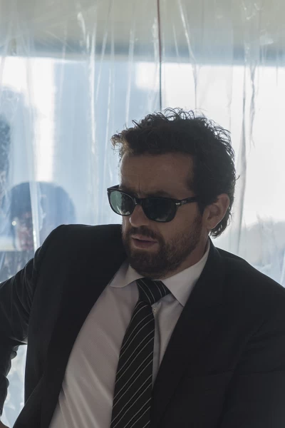 Motive. T(T2). Motive (T2): Ep.6 Una rubia peligrosa