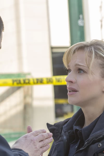 Motive. T(T2). Motive (T2): Ep.13 Por ti muero