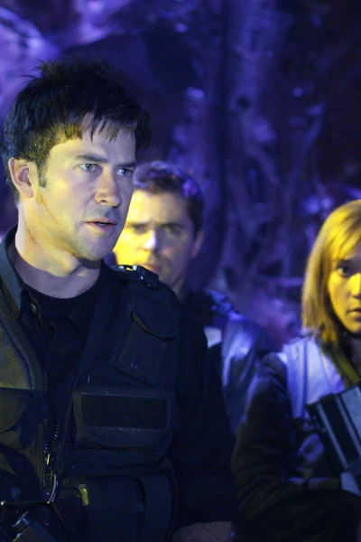 Stargate Atlantis. T(T5). Stargate Atlantis (T5): Ep.17 Infección