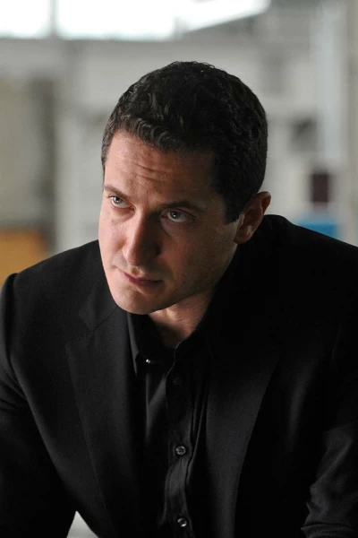 Warehouse 13. T(T3). Warehouse 13 (T3): Ep.11 Emily Lake