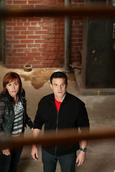 Warehouse 13. T(T3). Warehouse 13 (T3): Ep.13 El mejor regalo