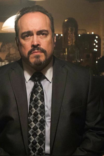 Grimm. T(T4). Grimm (T4): Ep.19 Hierro Hans