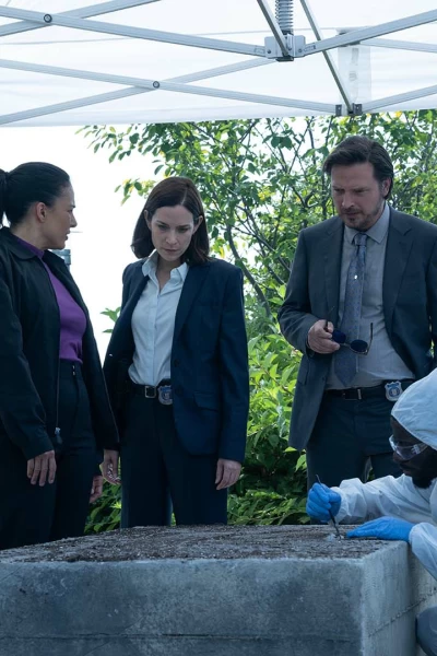 Ley y Orden Toronto: Acción Criminal. T(T1). Ley y Orden... (T1): Ep.2 Buenos vecinos