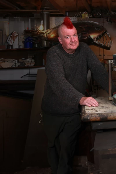 Maestros de la restauración: el taller. T(T6). Maestros de la... (T6): Un venado triunfal