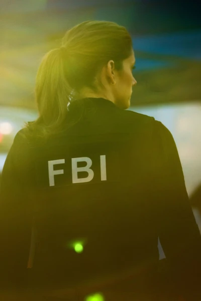 FBI. T(T3). FBI (T3): Ep.13 Contracción breve