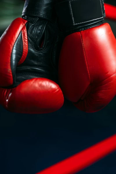 Boxeo: velada Cacece vs Wood. T(2025). Boxeo: velada... (2025): Liam Davies vs Kurt Walker